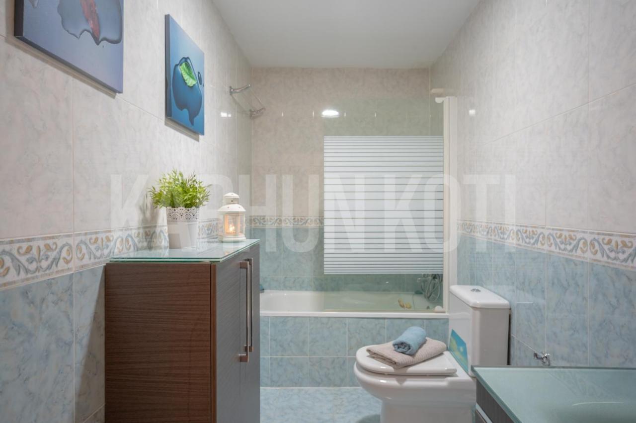 Apartamento Carvajal Apartment Фуeнхирола Екстериор снимка
